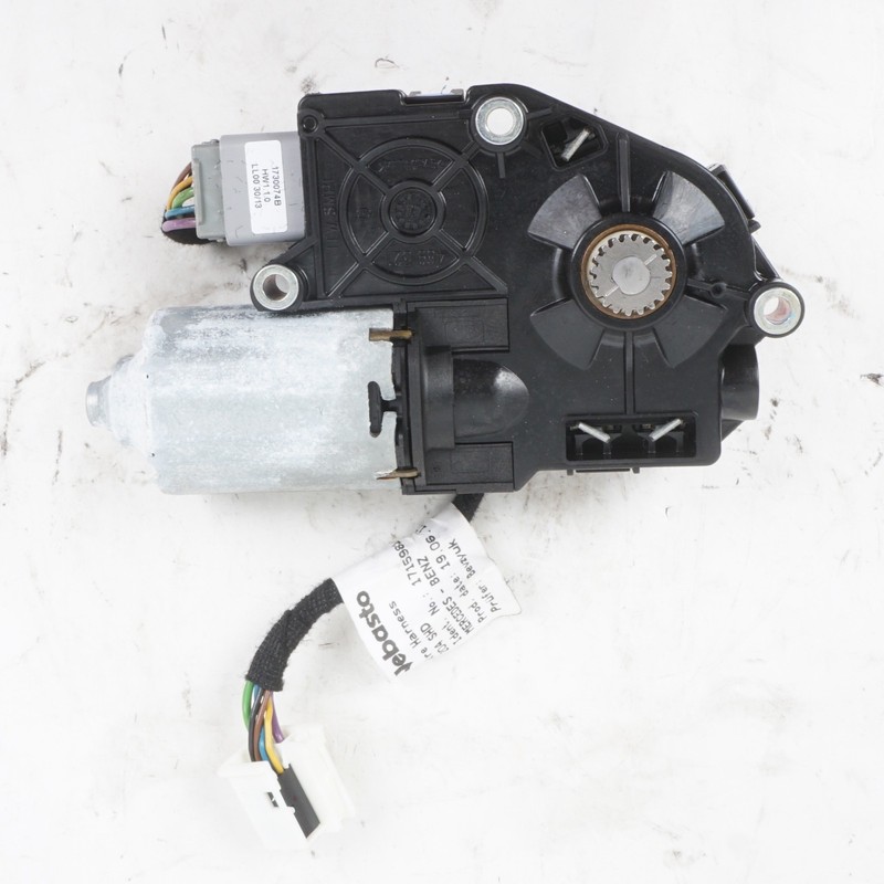 2008 - 2014 Mercedes W204 C250 C300 E350 Sunroof Sun Roof Motor