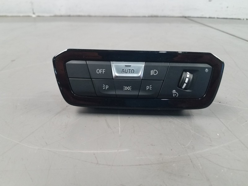 2023 BMW M3 Comp xDrive G80 Head Light Control Switch Panel #8965 E1