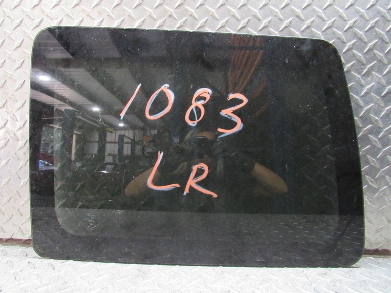 07-17 JEEP PATRIOT LEFT REAR DRIVER QUARTER DOOR GLASS PRIVACY TINT