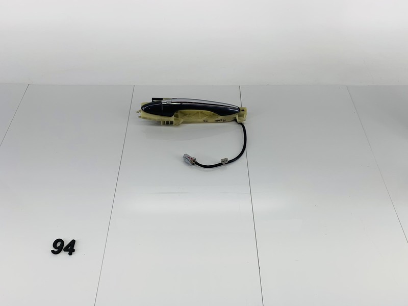 14-16 KIA CADENZA FRONT RIGHT SIDE EXTERIOR DOOR HANDLE PLATINUM GRAPHITE OEM