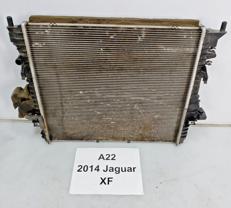 ✅ 10-15 OEM Jaguar XF X250 Engine Motor Cooling Radiator Assembly
