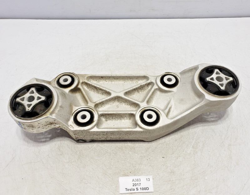 ✅ 12-20 OEM Tesla Model S Front Right Passenger Engine Drive Unit Mount Bracket