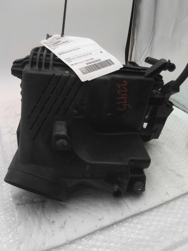 2011 Honda Accord Air Cleaner Assembly OEM 3.5L Black 128K Miles NJ25-22475