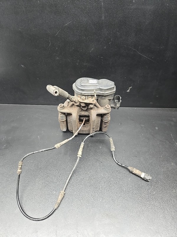 11-16 BMW 528i 535i F10 REAR RIGHT PASSENGER ABS DISC BRAKE CALIPER ELECTRIC OEM