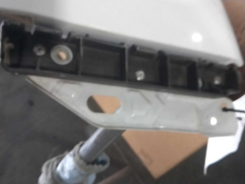 2015 Buick Verano Front Right Fender White 239786 Used 122K Miles