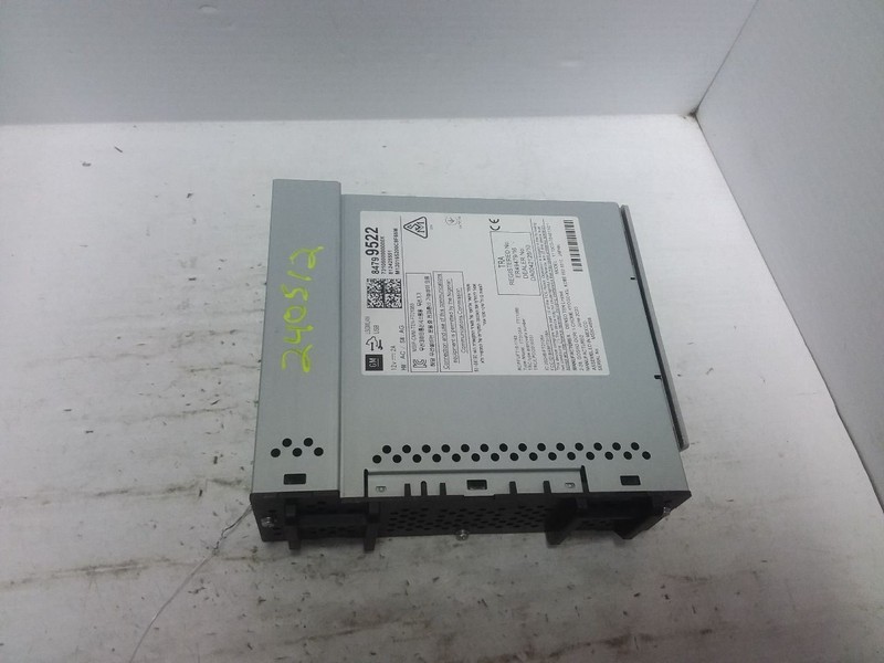 Radio Receiver Opt Ior Fits 20-23 SILVERADO 2500 PICKUP 84799522
