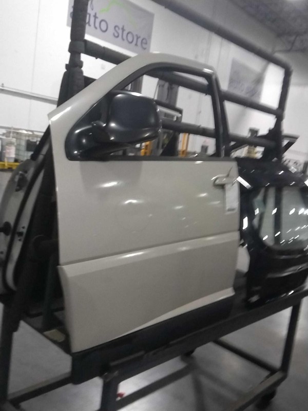 2007 Buick Rendezvous Left Front Door White 4DR SUV OEM Used Part 138K Miles