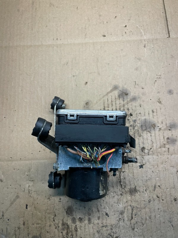 2011 - 2017 BMW F25 X3 ABS Anti-Lock Brake Pump Module OEM V9104 DG