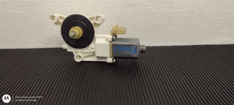 08-19 Dodge Caravan Rear Right Passenger Side Power Window Motor OEM 68030660AA