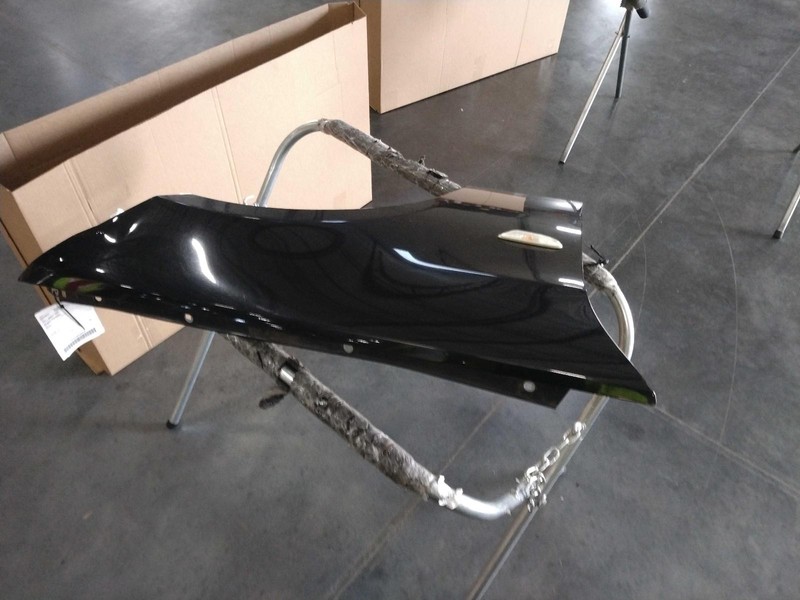 2011 BMW 328I Front Right Fender Black OEM Used 564404 124K Miles