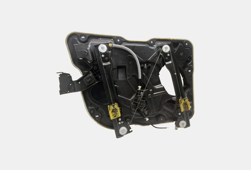 11-2021 JEEP GRAND CHEROKEE FRONT PASSENGER DOOR WINDOW REGULATOR & CARRIER OEM