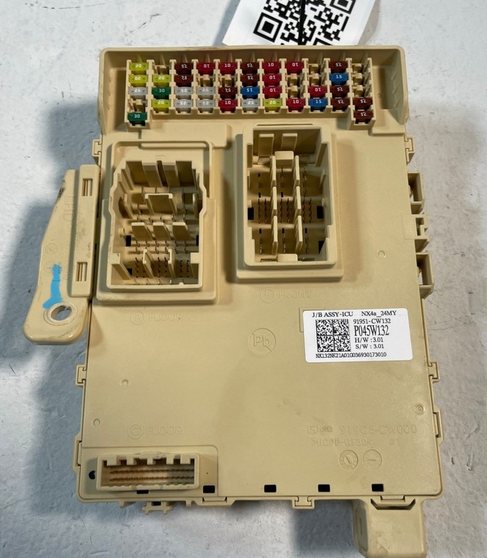 22-24 HYUNDAI TUCSON DASH DASHBOARD FUSE RELAY JUNCTION BOX BLOCK 2.5L # 107347