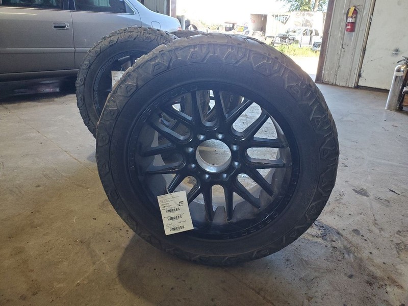 Wheel 20x8 Aluminum Polished 8 Spoke Fits 08-10 FORD F250SD PICKUP 302041