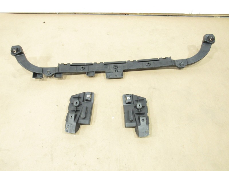 14-19 Maserati Quattroporte 2016 Rear Bumper Support Mount Bracket Set 3 PCS ;:A