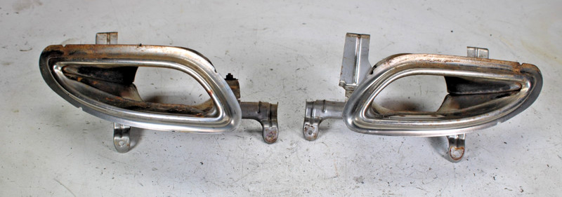 2012-2014HYUNDAI AZERA Left/ Rightmuffler tip bracket trim cover SET