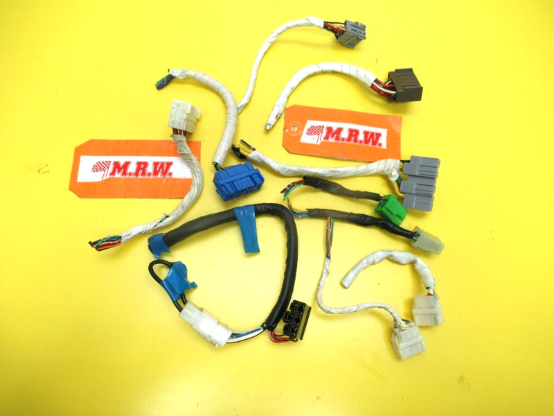 DASH FUSE BOX WIRE PLUG RELAY HARNESS END fits SUBARU LEGACY OUTBACK BAJA 00-04