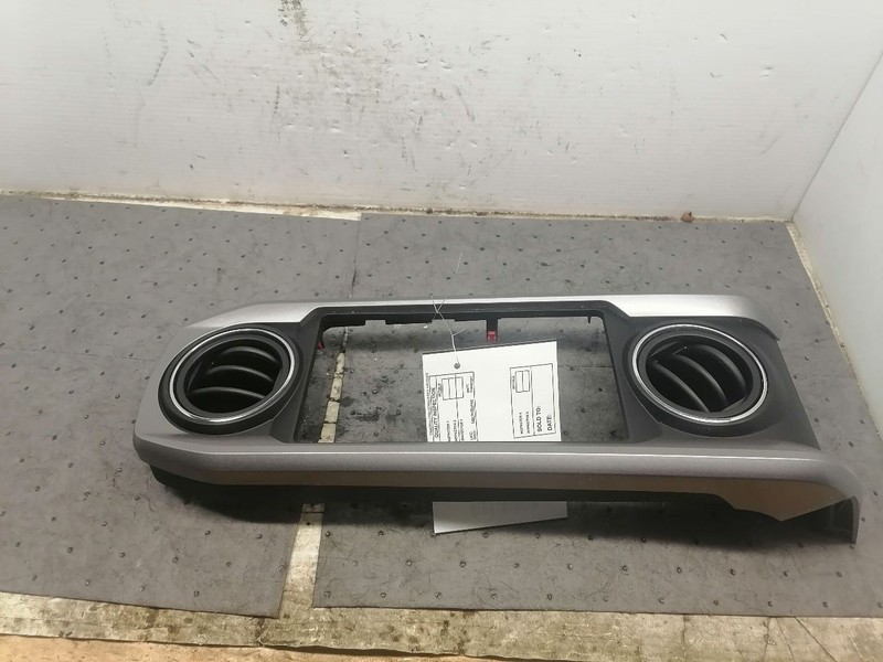 2016-2023 TACOMARadio Dash Vent Bezel 1606527