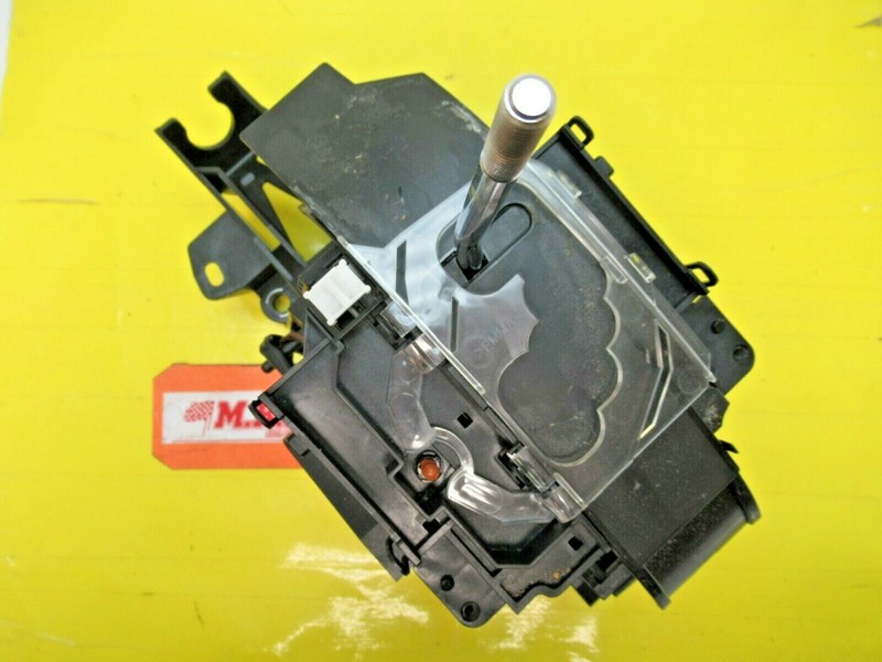 SHIFTER AUTOMATIC TRANSMISSION FLOOR HANDLE AUTO AT GEAR 11 12 13 14-16 SCION TC