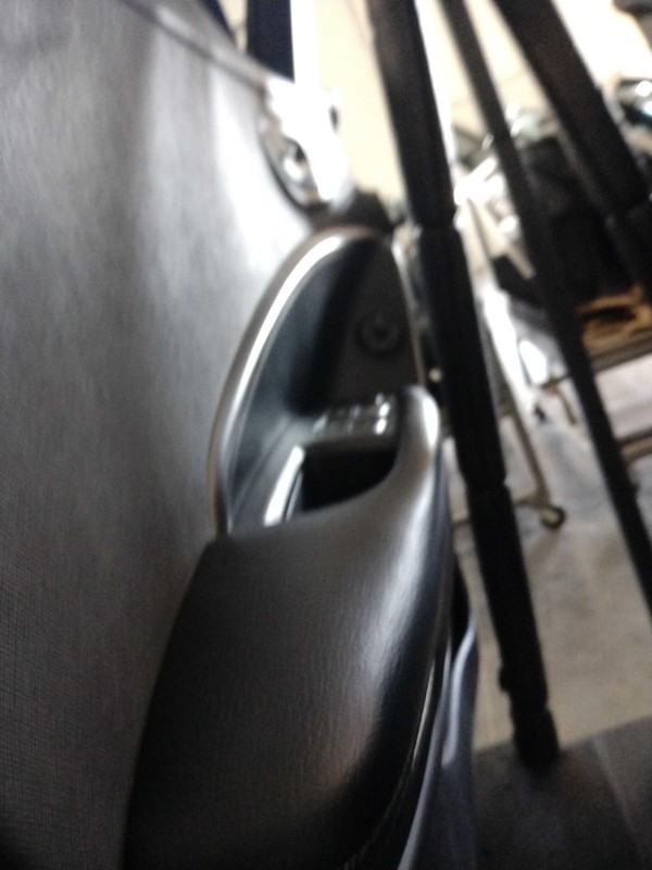 2015 Hyundai Santa Fe Left Door Black 4DR SUV OEM Used Part 114K Miles
