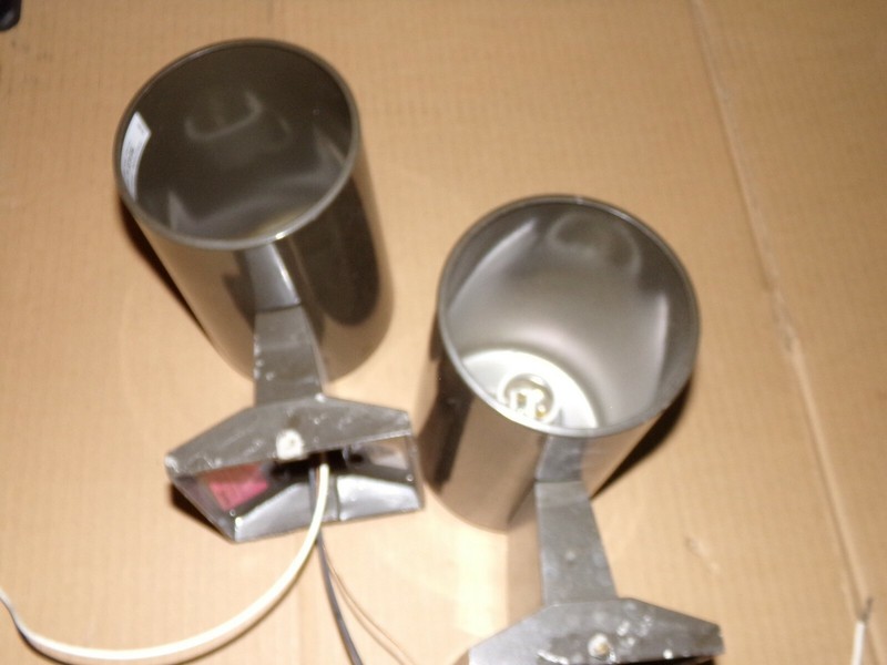 Lot of 2 Canister LIghts SGL 8338-10 *FREE SHIPPING*