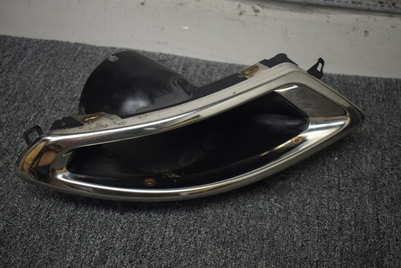 MERCEDES BENZ EXHAUST TAIL PIPE RIGHT SIDE FACTORY OEM