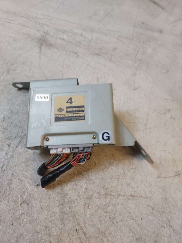 1999-01 Infiniti QX4 Transmission Shift Control Unit Computer 31036-2W600 OEM