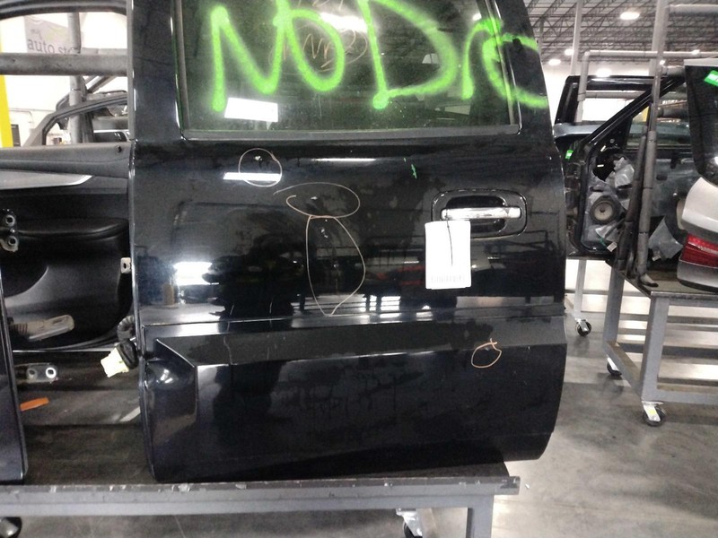 2005 Cadillac Escalade ESV Left Rear Door Black OEM 413295 200K Miles