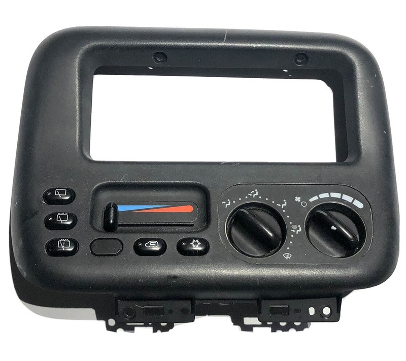 1996 1997 1998-20 Chrysler 04677981abClimate Control Module P04677981ab Dodge