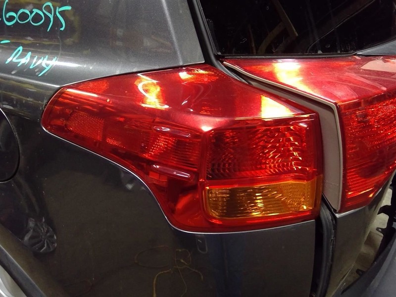 Driver Tail Light Quarter Panel Mounted Fits 13-15 RAV4 1765941