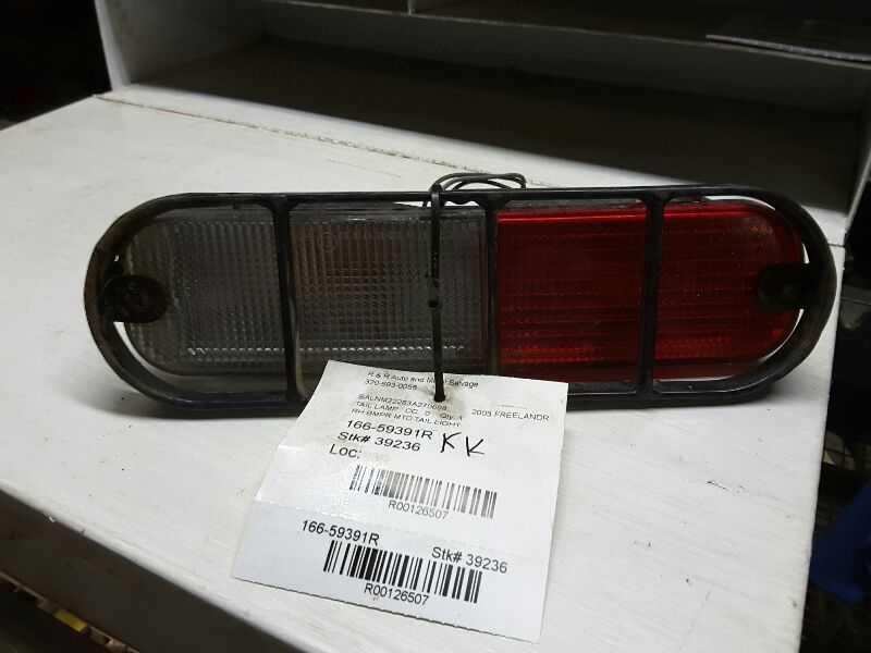02 03 FREELANDER R. TAIL LIGHT BUMPER MTD 126507