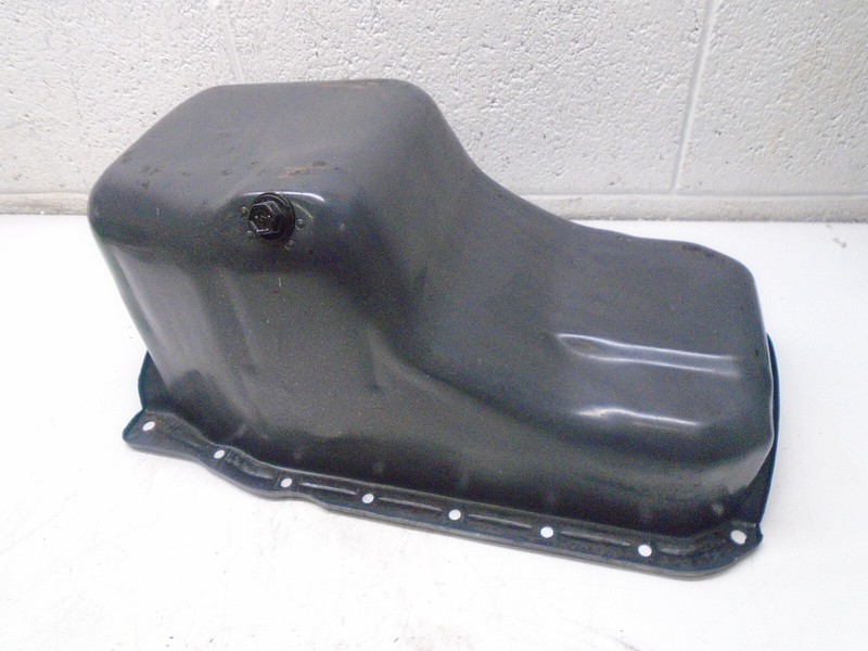 L2 OMC Volvo 0985073 0988234 Oil Pan 4.3L, Fits 1986-1993 14088517