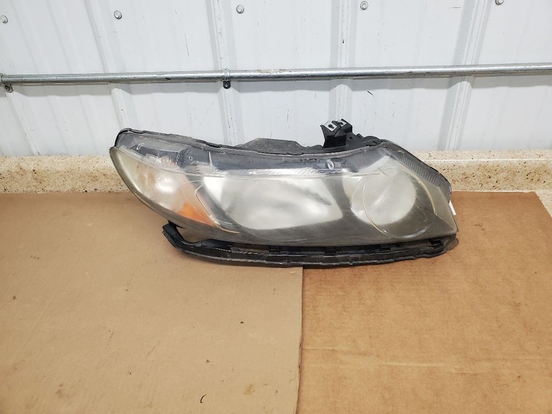 Passenger Right Headlight Sedan Fits 06-11 CIVIC 307907
