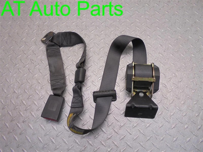 2004-2012 CHEVY Colorado Canyon Crew Cab Rear Center Seat Belt & Buckle 15177781