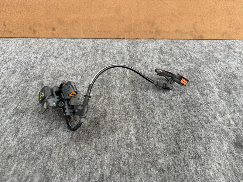 KIA STINGER 18-23 OEM FRONT RIGHT PASSENGER EDC SHOCK STRUT WIRING HARNESS