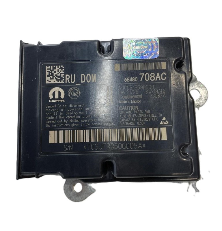 2021 Chrysler Pacifica Computor Diagnostic Module 68480708AC Needs Programming