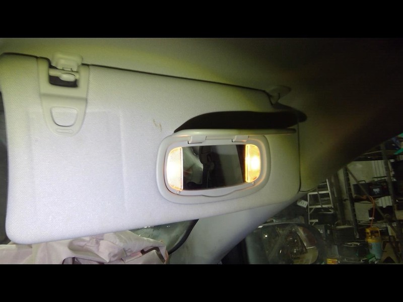 Passenger Right Sun Visor With Vanity Mirror Fits 17-21 COMPASS 1704220
