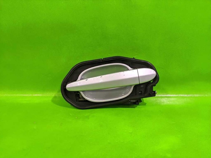 04-10 BMW 530i PASSENGER RIGHT FRONT EXTERIOR DOOR HANDLE OEM 4100-32