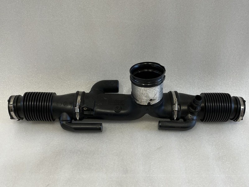 2013 2014 2015 JAGUAR XF AIR INTAKE PIPES RESONATOR DUCTS 3.0L