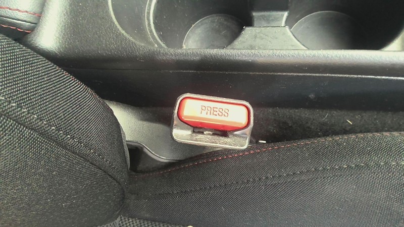 Front Seat Belt Buckle SUBARU WRX 15 16 17 18 19 20 21