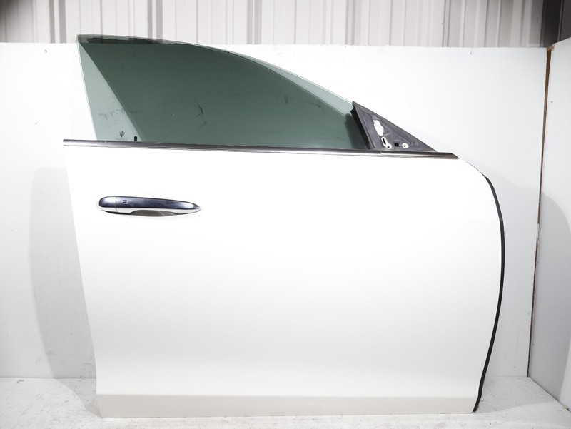 14-20 Maserati Ghibli Front Right Side Door Shell Complete Bianco White OEM 60K