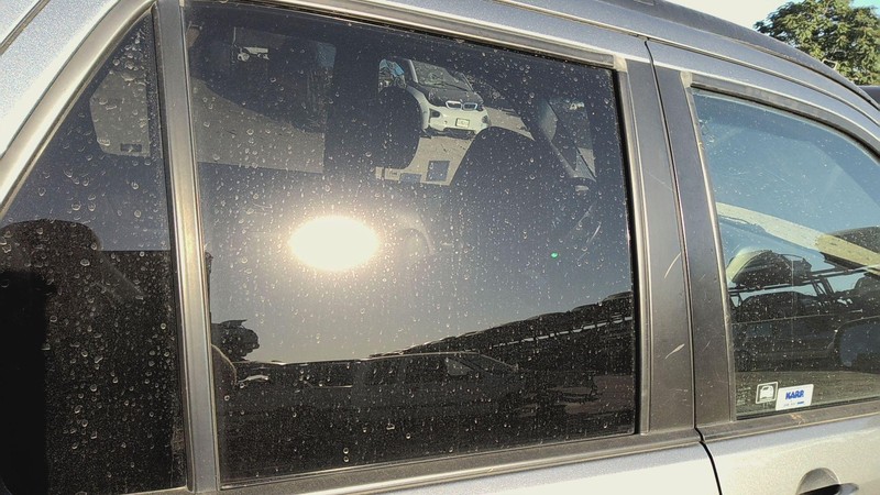 Rear Door Glass/window HONDA CRV Right 02 03 04 05 06