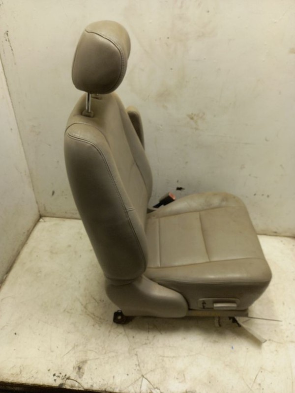 01-04 TOYOTA SEQUOIA LIMITED FRONT PASSENGER RIGHT BUCKET SEAT GRY-LA11
