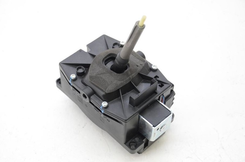2010-2016 Porsche Panamera 970 4.8L Automatic Transmission Gear Selector