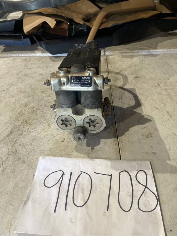 86-91 MERCEDES W126 ANTI LOCK BRAKE ABS PUMP MODULE 0265200017 OEM