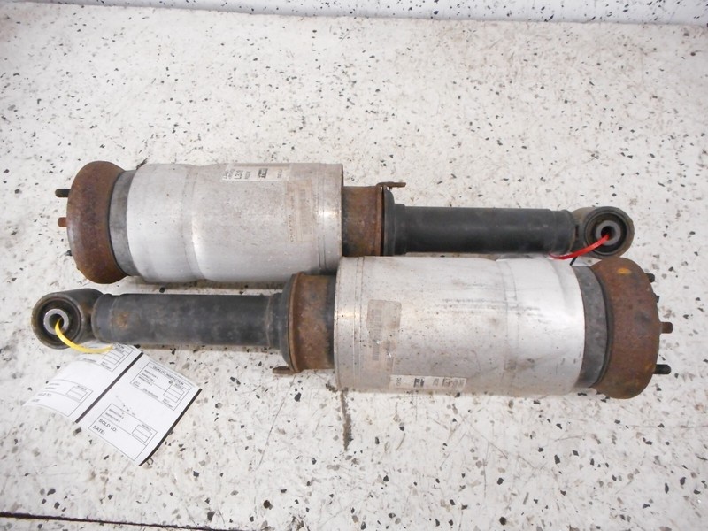 2010 11 12 2013 Range Rover Sport Front Struts Air Suspension W/o Suprchrged OEM