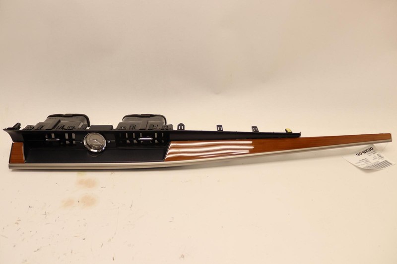 2013-2015 LEXUS ES300H DASHBOARD CENTER AIR VENT TRIM MOLDING W/ CLOCK OEM