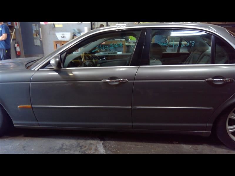 Driver Left Front Door Fits 04-07 XJ8 1396491