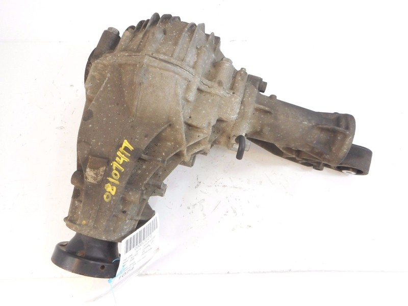 06-11 Mercedes Benz R350 R Class Front Axle Carrier Assembly Gas OEM R500