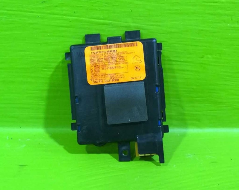 10 11 12 13 14 15 CAMARO GARAGE DOOR OPENER CONTROL MODULE OEM 3759-14
