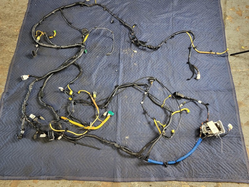 Used Oem Hyundai Body Floor Wiring Harness for 2019-2021 Tucson 2.0L FWD